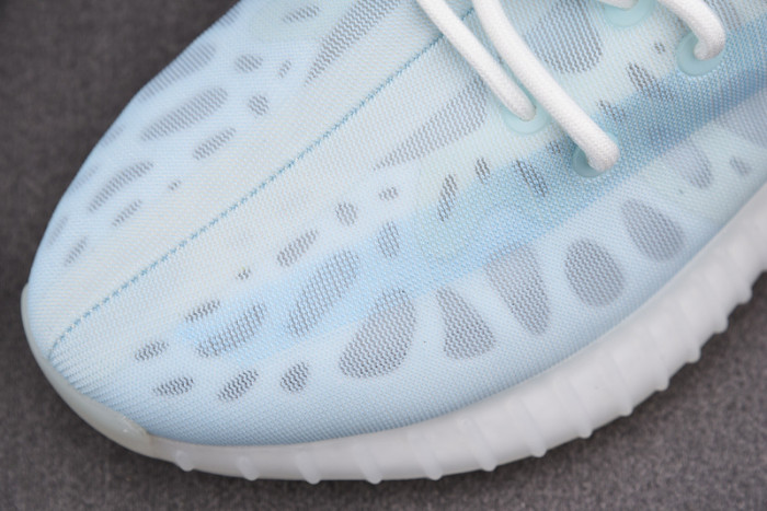 Adidas Yeezy Boost 350 V2 Mono Ice GW2869