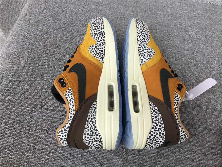 Nike Air Max 1 Nike Half Palm Air Cushion Retro Running Shoes 665873-200