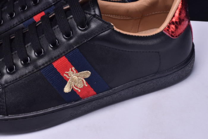 GUCCI Ace Embroidered Low-Top Sneaker black with bee mens 431942-A38G0