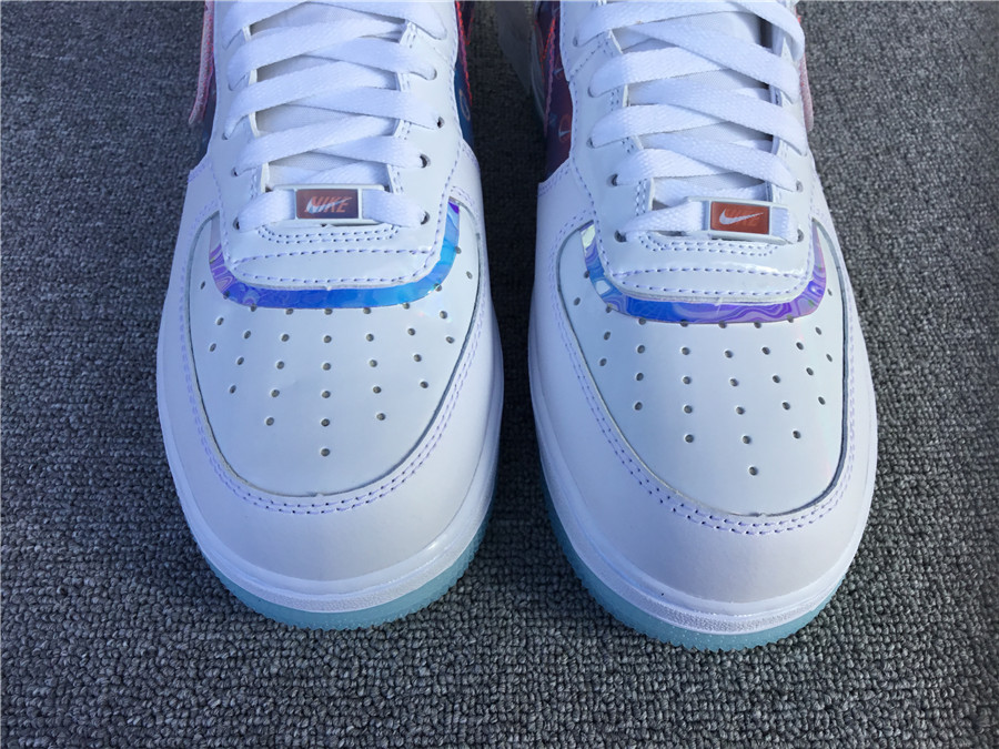 Nike Air Force 1 LV8