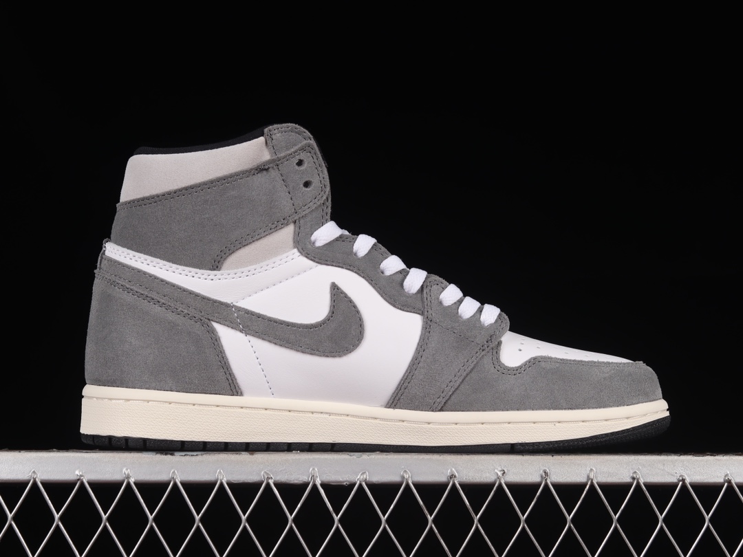 Jordan 1 Retro High OG Washed Black DZ5485-051