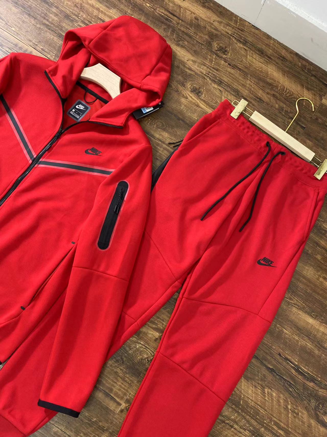 Nike NSW Tech Fleece NK1118-007