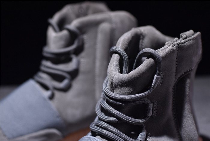 Adidas Yeezy 750 Boost Light Grey Gum Glow Dark BB1840