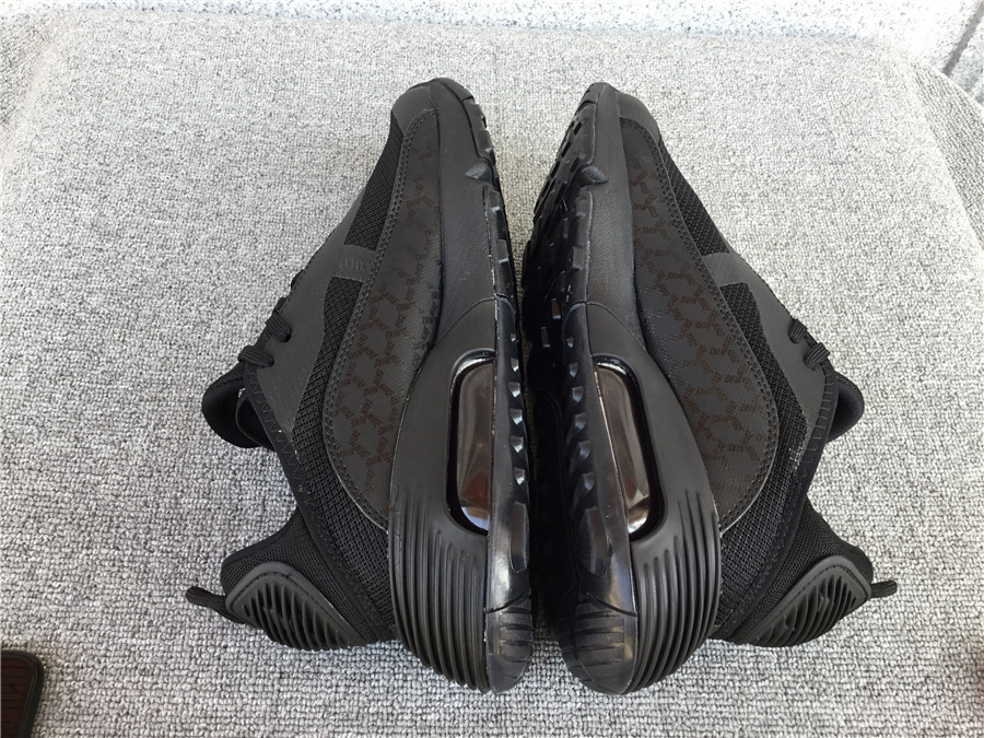 Nike Air Max 2090 Cushioned Running Shoes DC4120-001