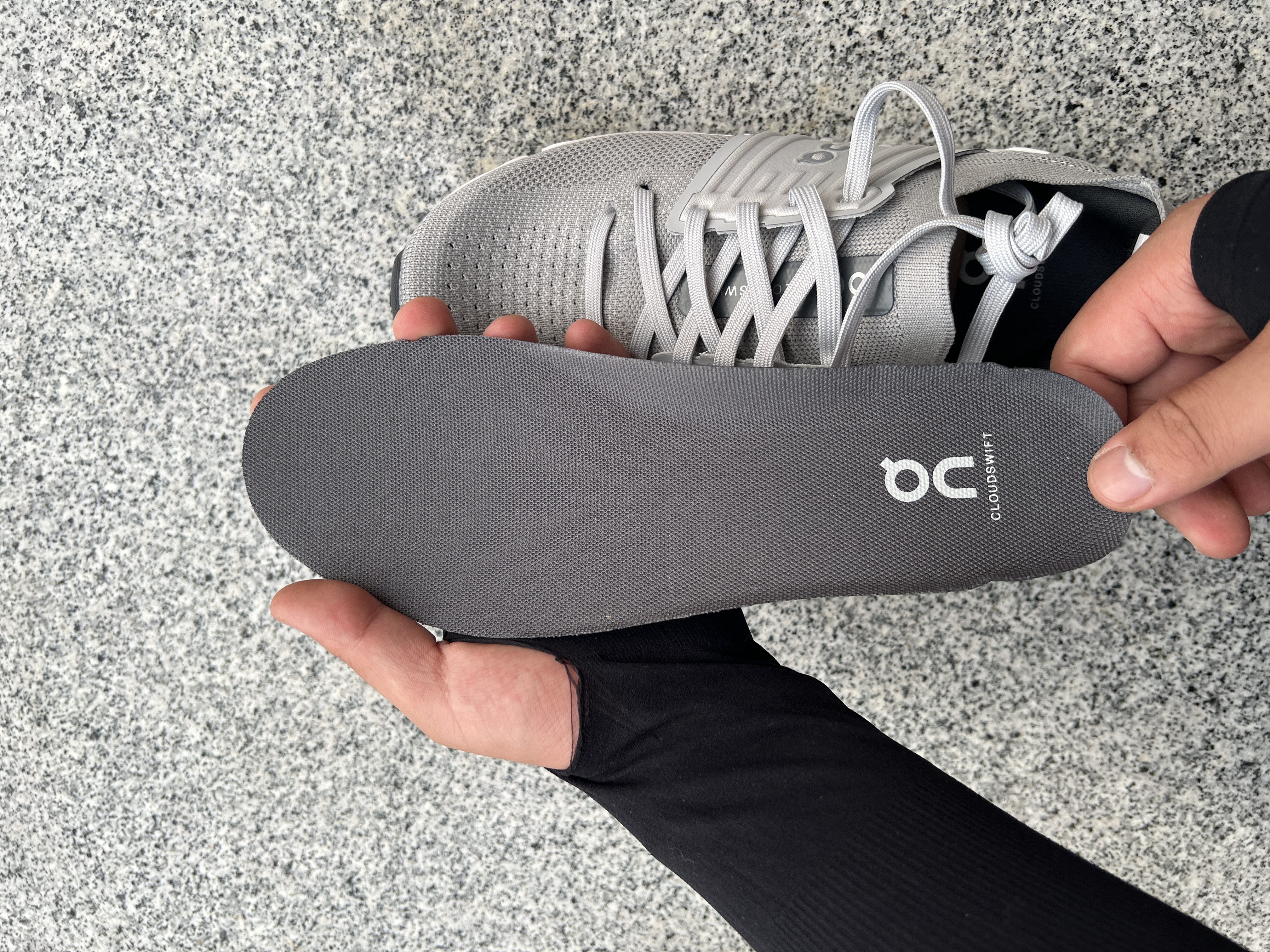 Cloud Swift 3 AP1004-008