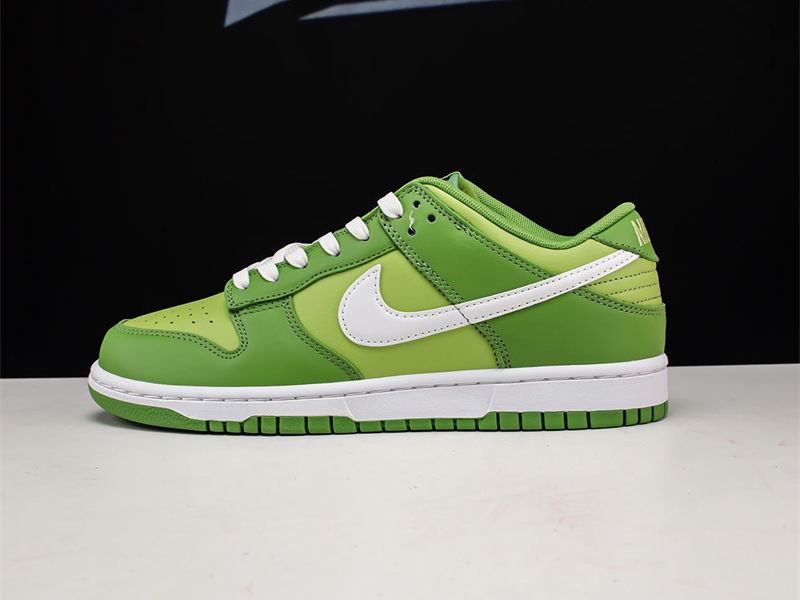 Nike Dunk Low Chlorophyll DJ6188-300