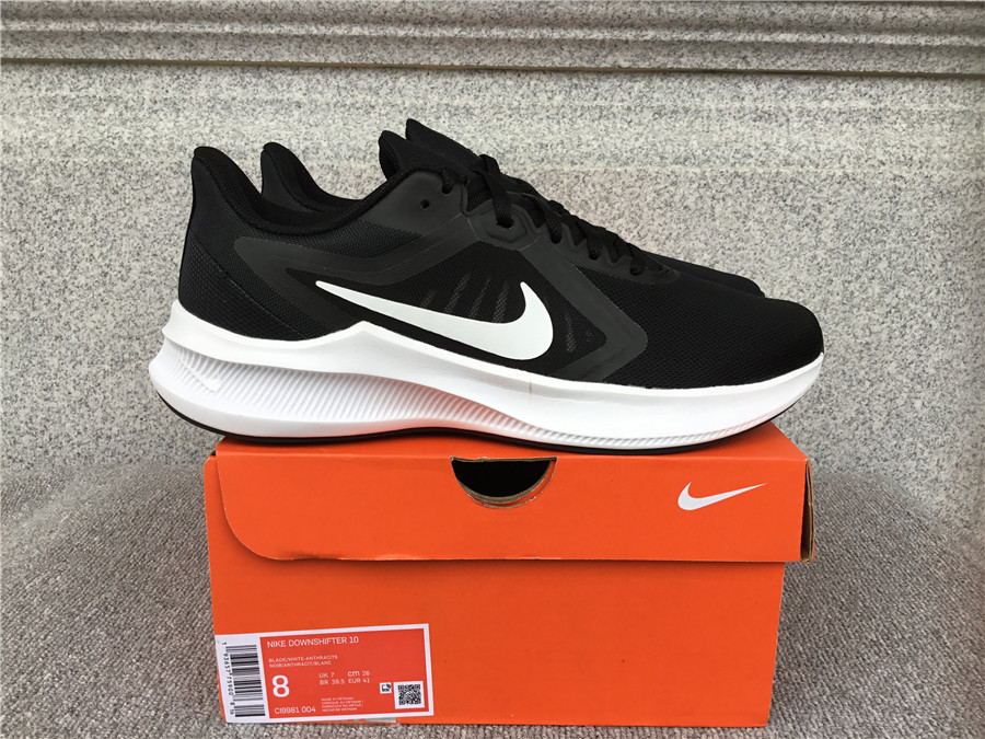 Nike Sneakers/Downshifter 11
