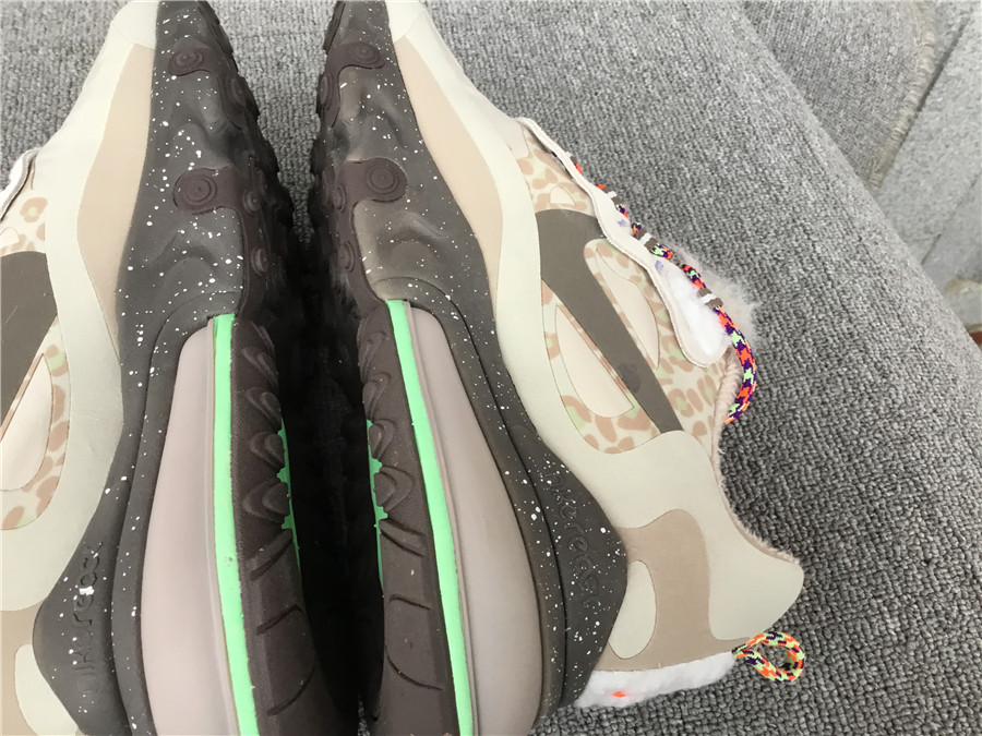 Nike Air Max 270 React Air Cushioned Running Shoe DC3277-181