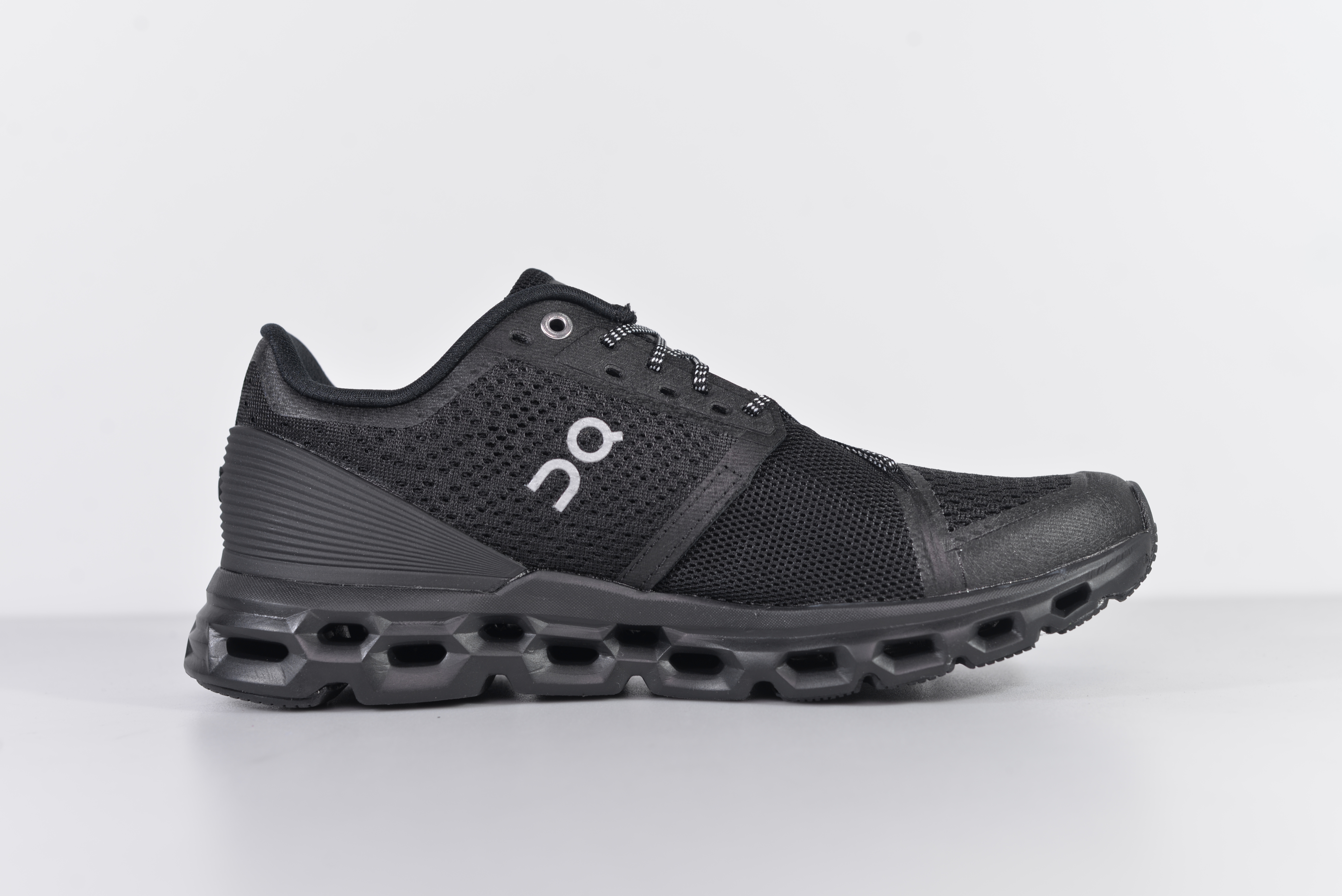 On Running Cloud AP1107-003