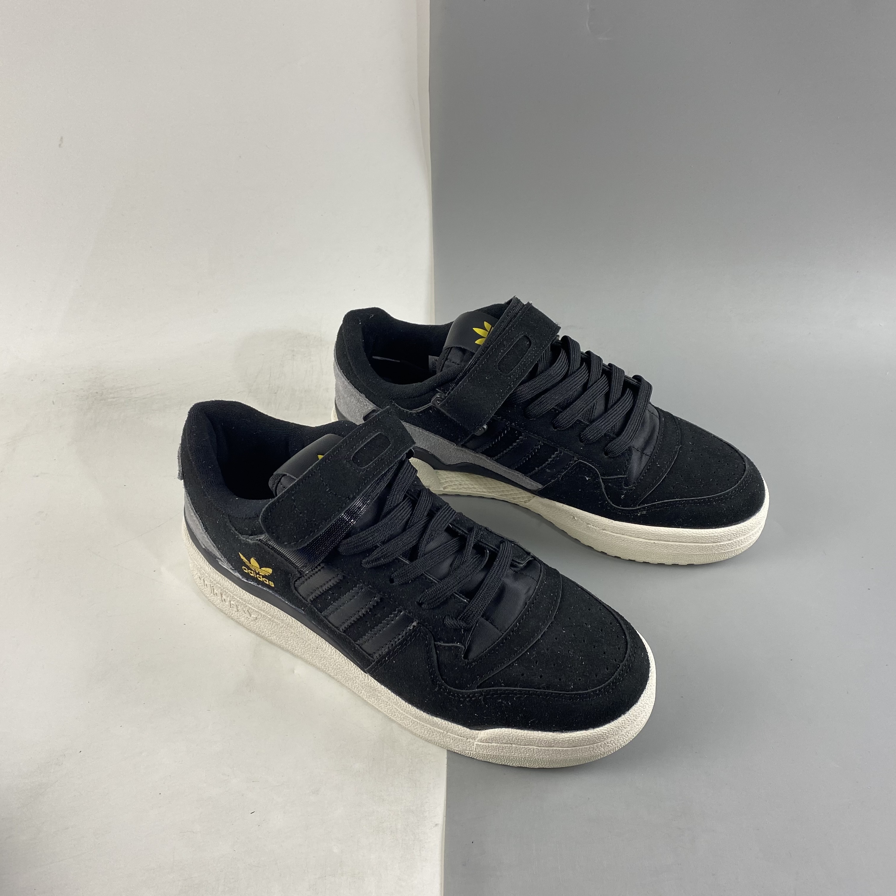 Adidas Samba Vegan Q46366