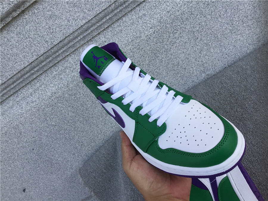 Air Jordan 1 Mid 554724-300