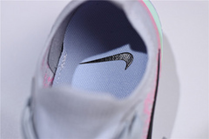 NIKE EPIC REACT FLYKNIT PURE PLATINUM womens AQ0067-007