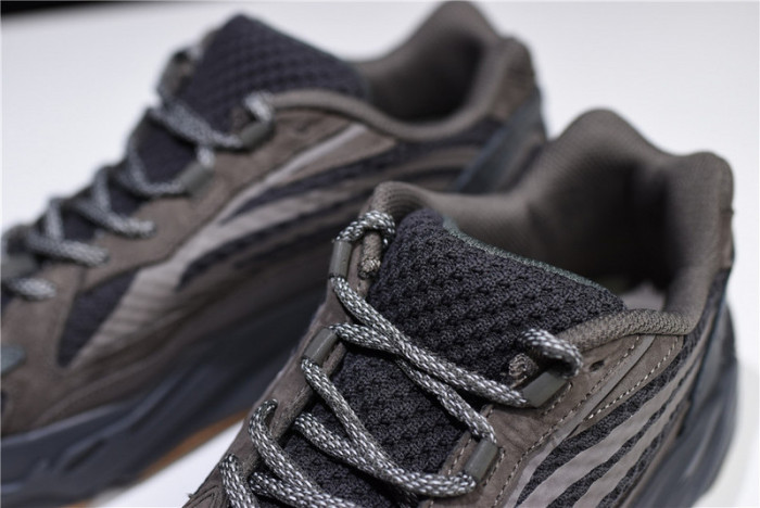 adidas Yeezy Boost 700 v2 Geode EG6860