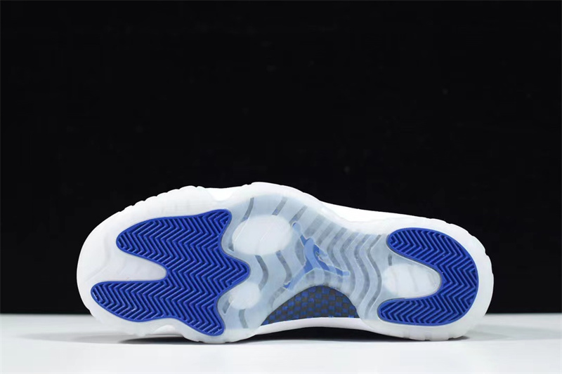 Air Jordan 11 Retro Navy Blue AT7802-115