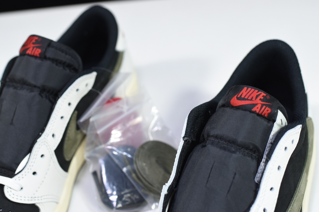 Jordan 1 Retro Low OG SP Travis Scott Olive DZ4137-106