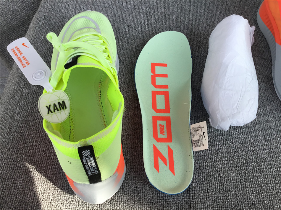 Nike Zoom Fly 4 Carbon Plate Running Shoe CT2392-700