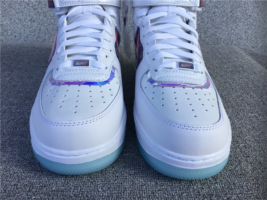 Nike Air Force 1 LV8