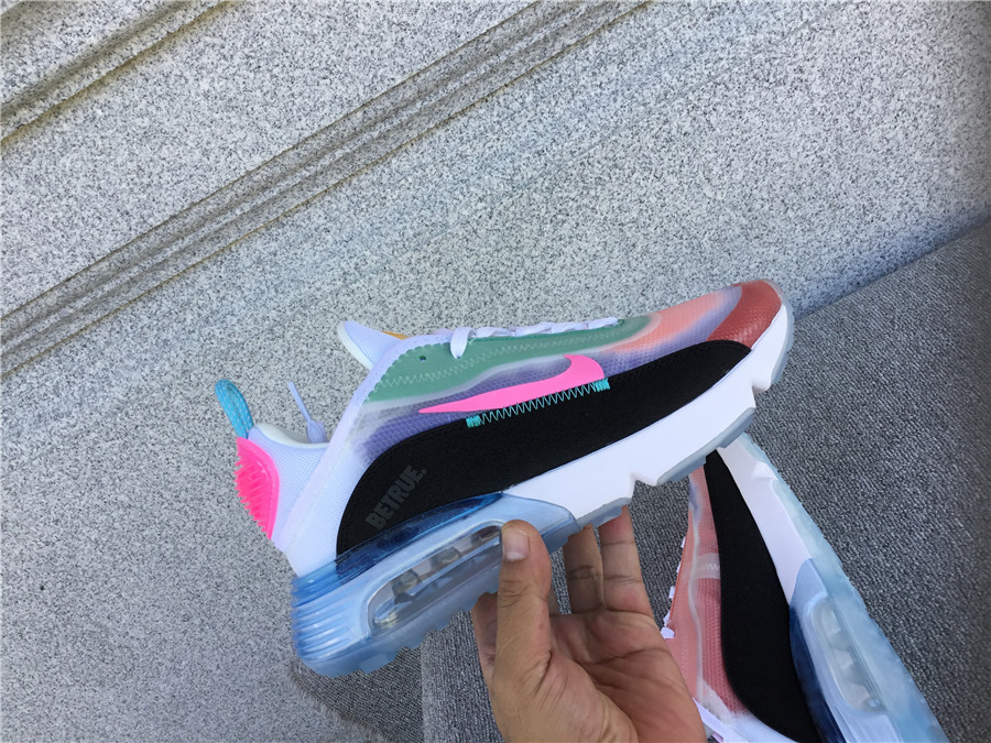 Nike Air Max 2090 Cushioned Running Shoes CZ4090-900