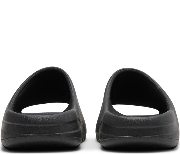 Yeezy Slides Onyx HQ6448