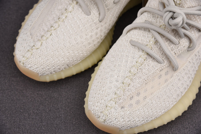 adidas Yeezy Boost 350 V2 Light GY3438