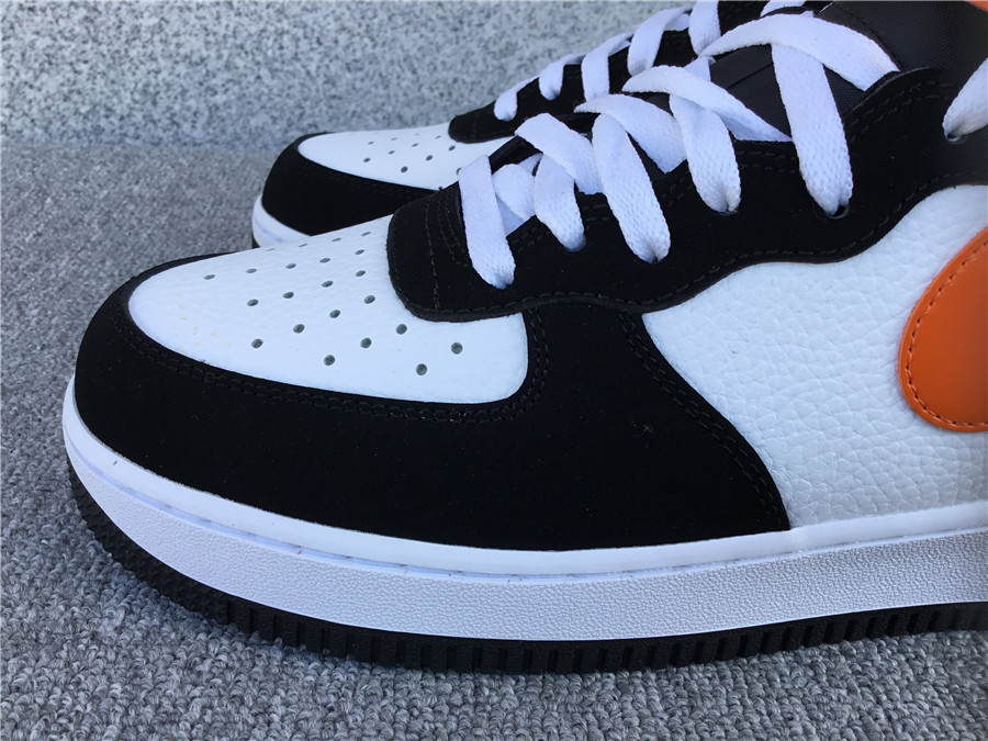 Nike Air Force 1 Mid LV8