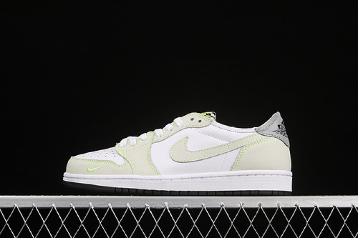 Jordan 1 Retro Low White Ghost Green Black DM7837-10R