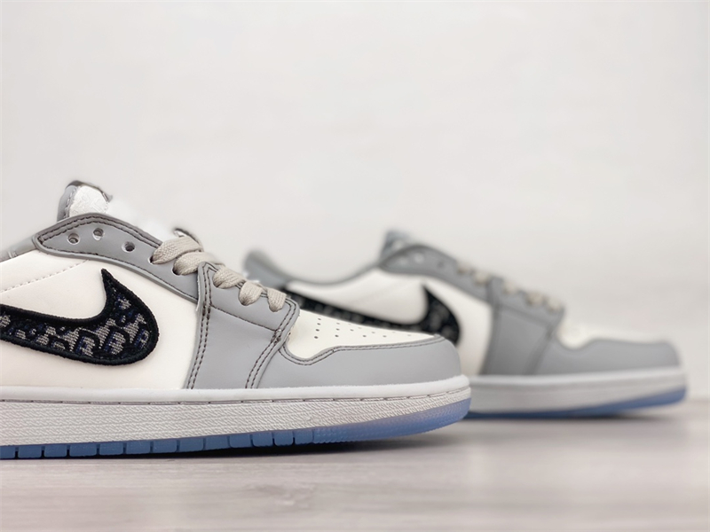 Dior x Air Jordan 1 Low CN8608-002