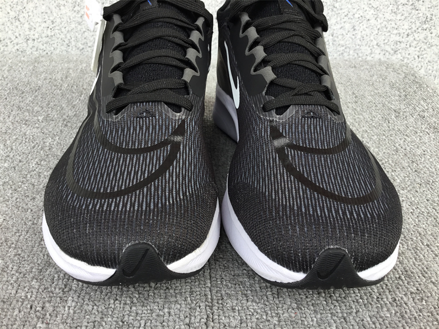 Nike Zoom Fly 4 Carbon Plate Running Shoe CT2392-001
