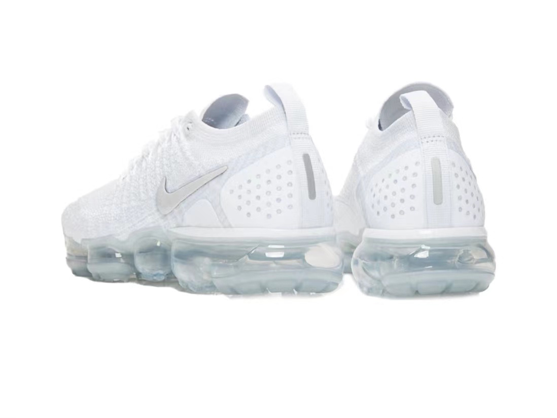 Nike Mens Air VaporMax Flyknit 2.0 Triple White 942843-100