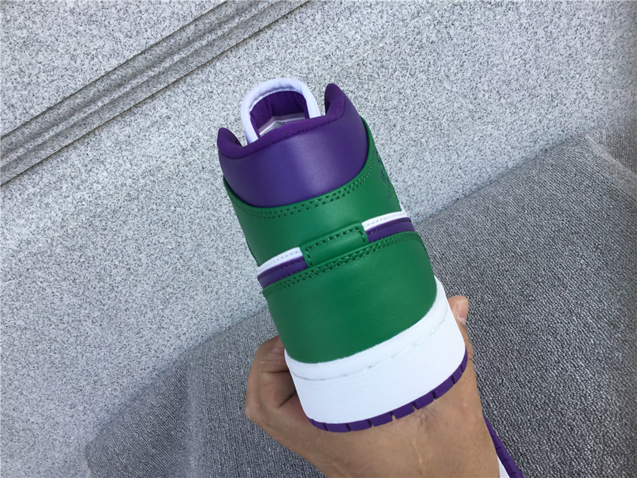 Air Jordan 1 Mid 554724-300