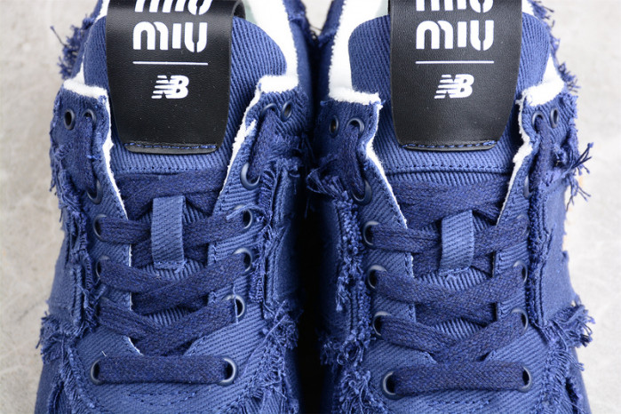 Miu Miu x New Balance IU688M
