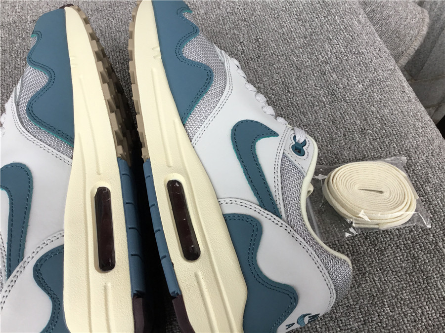 Nike Air Max 1 Nike Half Palm Air Cushion Retro Running Shoes DH1348-004