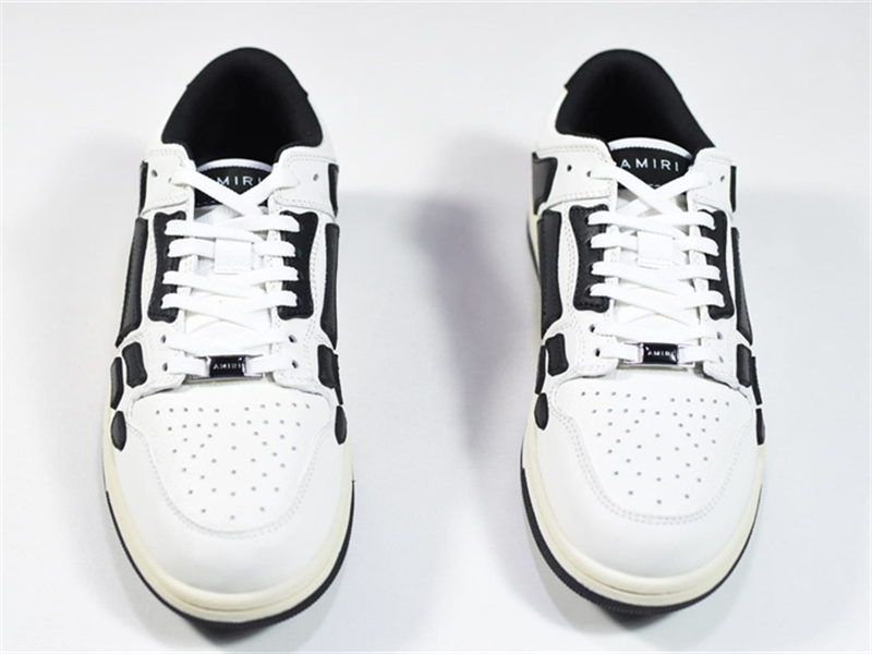 AMIRI Skel Top Low White Black MFS003-111