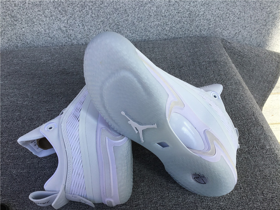 Nike Air Jordan 36 DH0833-101