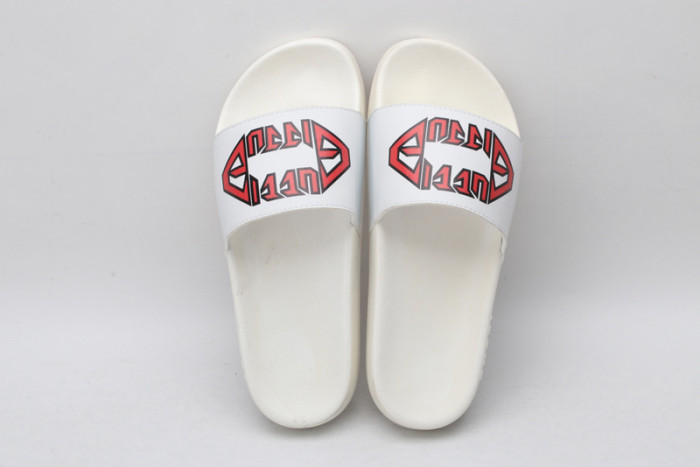 Gucc* Sandal27