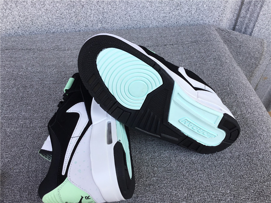 Air Jordan Legacy 312