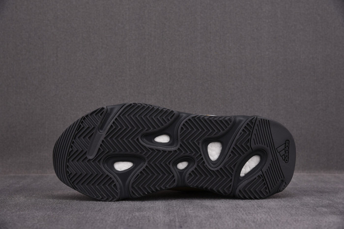 adidas Yeezy Boost 700 MNVN Honey Flux GZ0717