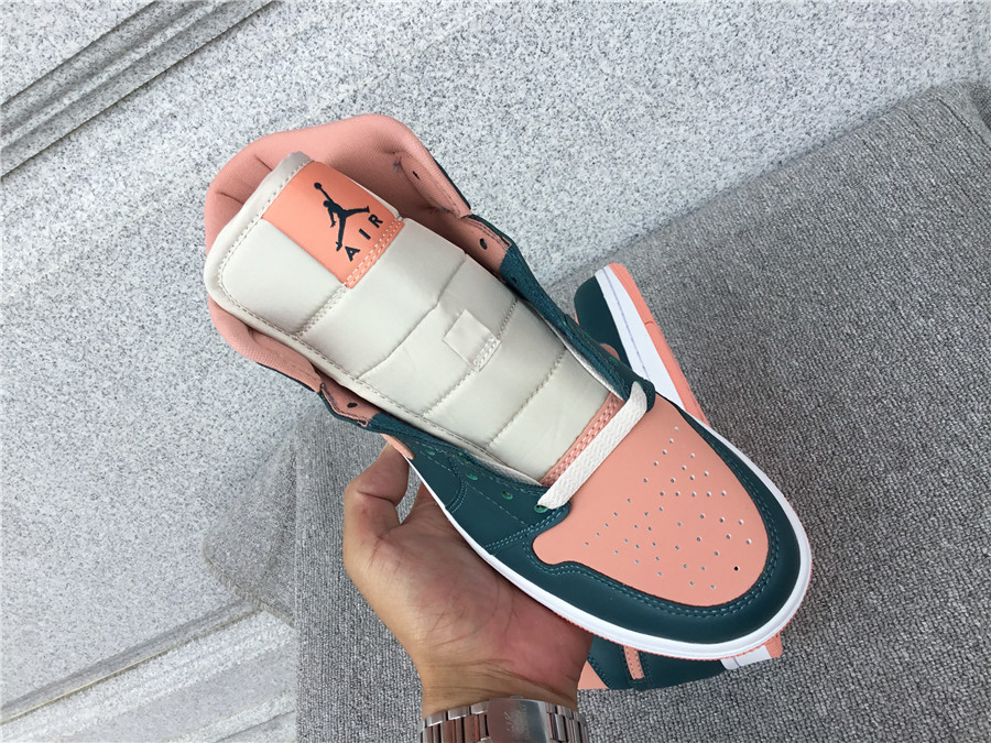 Air Jordan 1 Mid BQ6472-308