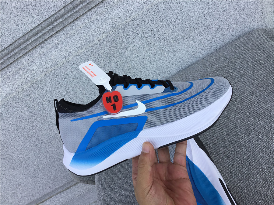 Nike Zoom Fly 4 Carbon Plate Running Shoe CT2392-005