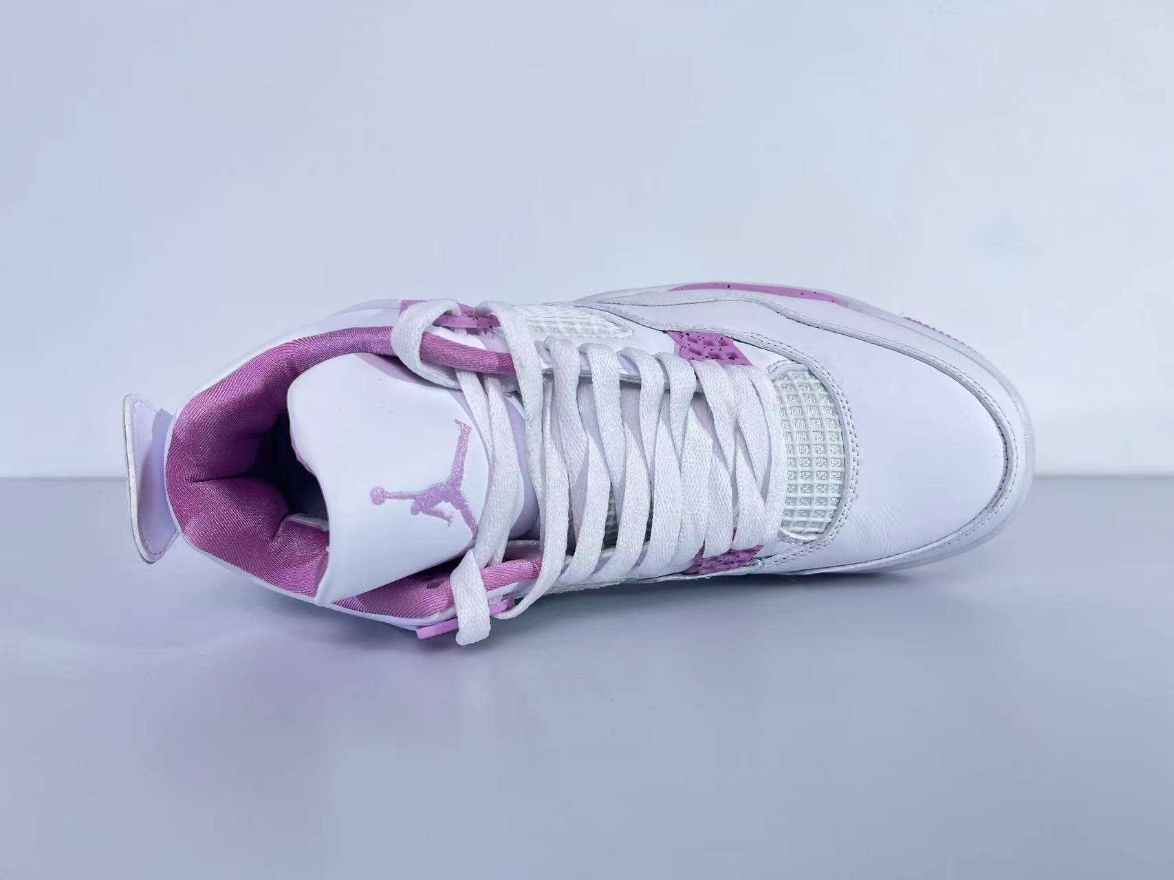Air jordan 4 Retro sneakers white and purple
