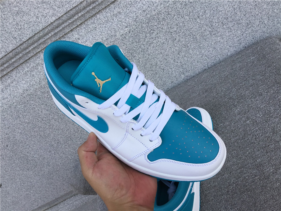 Air Jordan 1 Low 553558-174