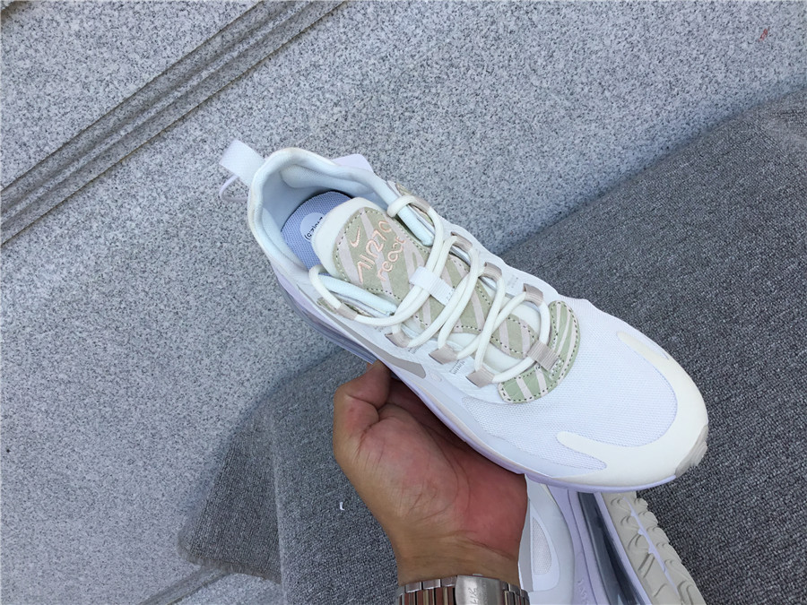 Nike Air Max 270 React Air Cushioned Running Shoe CV8815-100