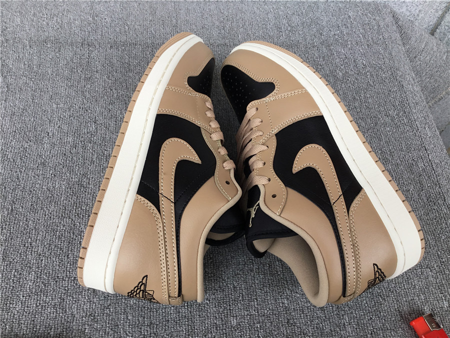 Air Jordan 1 Low DC0774-201