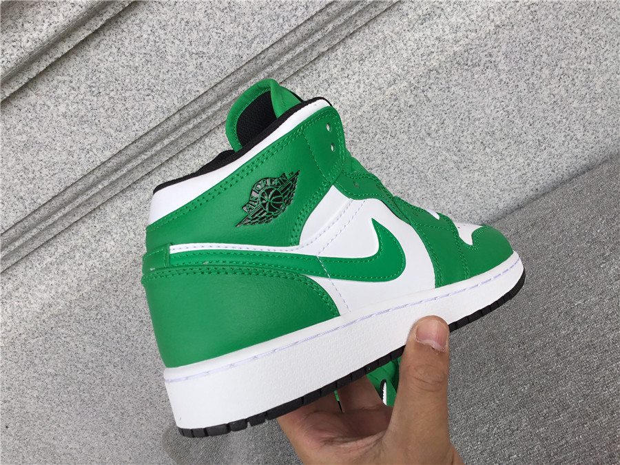 Air Jordan 1 Low DQ8423-301