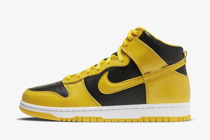 Nike Dunk High Varsity Maize CZ8149-002