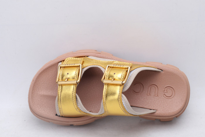Gucc* Sandal38