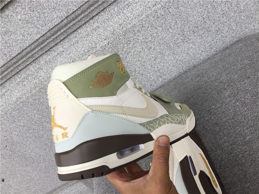 Air Jordan Legacy 312