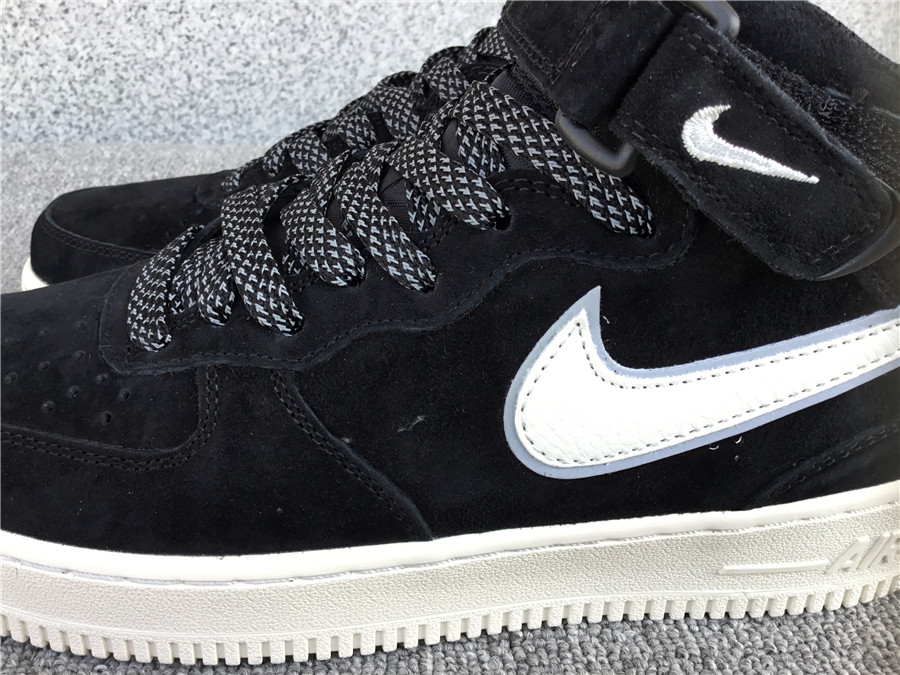 Air Force 1 MID AA1118-009