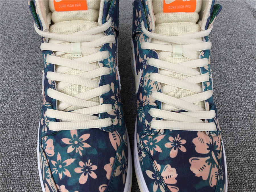 Nike SB Dunk High CZ2232-300