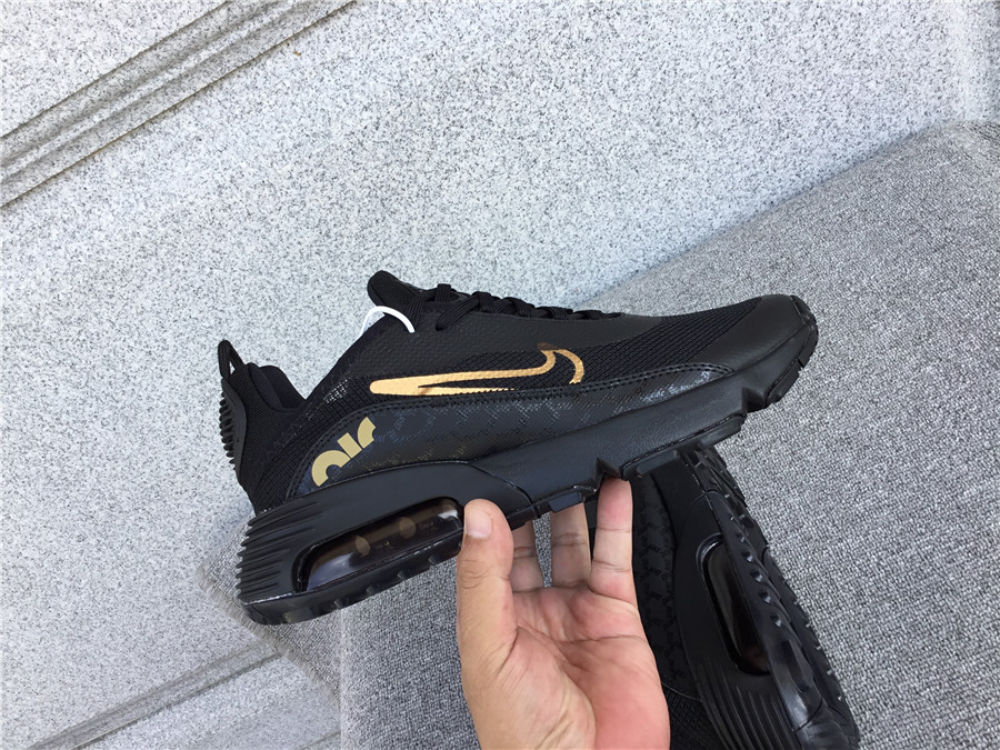 Nike Air Max 2090 Cushioned Running Shoes DC4120-001